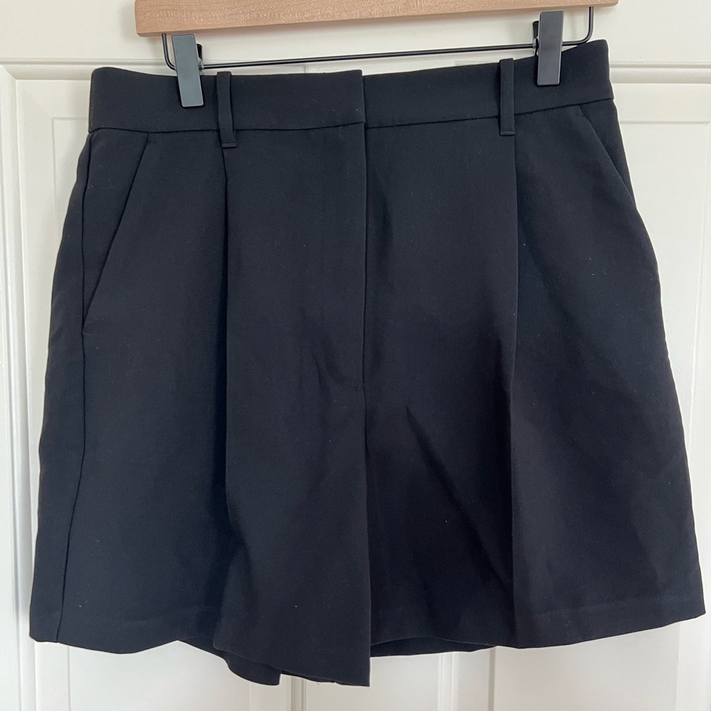 Abercrombie & Fitch Ultra High Rise Black Shorts